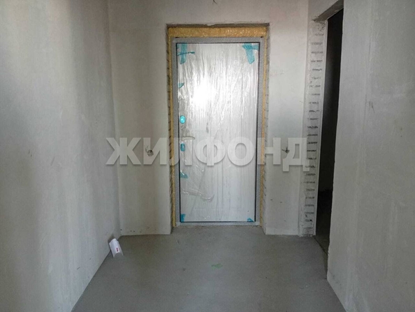 
   Продам 1-комнатную, 36.8 м², Петухова ул, 172

. Фото 7.
