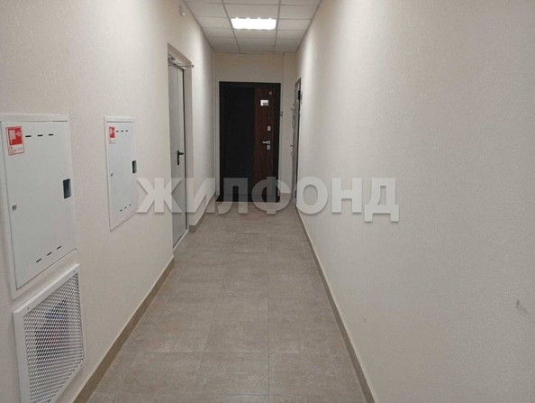 
   Продам 1-комнатную, 36.8 м², Петухова ул, 172

. Фото 11.