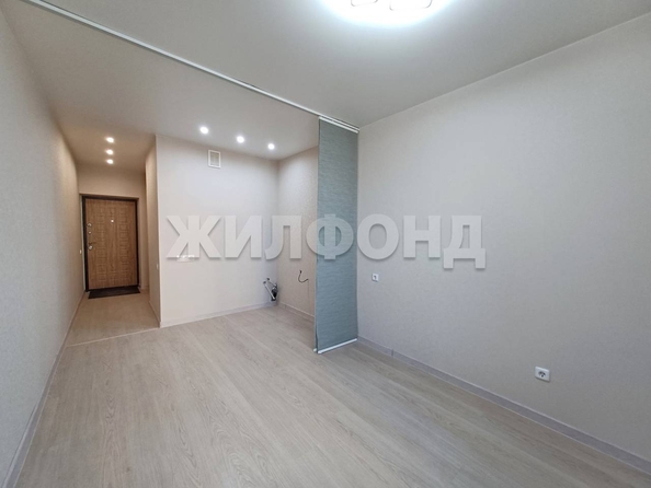 
   Продам студию, 20.5 м², Первомайская ул, 228

. Фото 1.