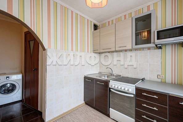 
   Продам 1-комнатную, 30 м², В. Высоцкого ул, 50

. Фото 3.