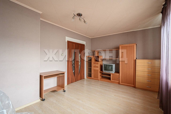 
   Продам 1-комнатную, 30 м², В. Высоцкого ул, 50

. Фото 10.