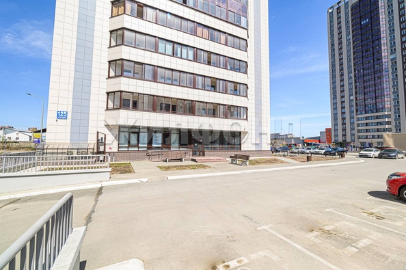 
   Продам студию, 28.4 м², Писарева ул, 125

. Фото 25.