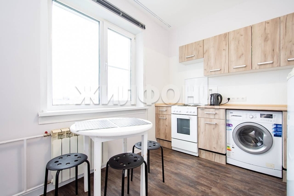 
  Продается 1-комн. квартира, 37.9 м², Тюленина ул, д. 1/2
. Фото 2.