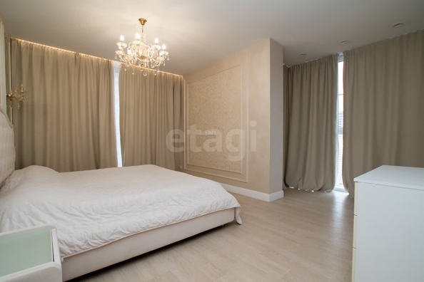 
  Сдам в аренду 4-комнатную квартиру, 145 м², Новосибирск

. Фото 3.