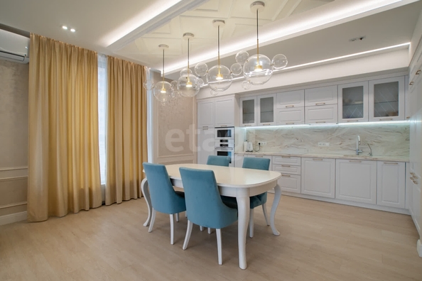 
  Сдам в аренду 4-комнатную квартиру, 145 м², Новосибирск

. Фото 7.