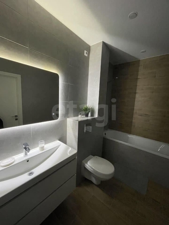 
  Сдам в аренду 3-комнатную квартиру, 69 м², Новосибирск

. Фото 13.