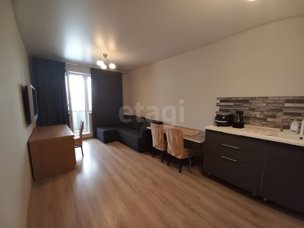 
  Сдам в аренду 2-комнатную квартиру, 47 м², Новосибирск

. Фото 1.