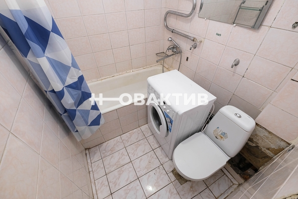 
   Продам 2-комнатную, 43.1 м², Молодежи б-р, 4

. Фото 15.