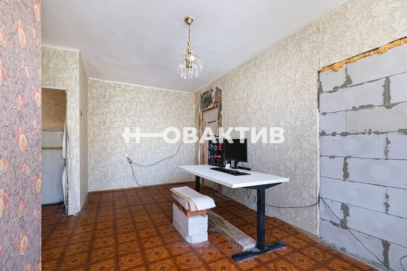 
   Продам 2-комнатную, 43.1 м², Молодежи б-р, 4

. Фото 22.