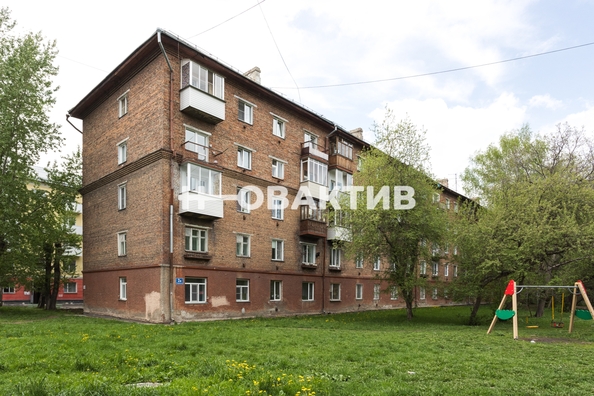 
  Продается 2-комн. квартира, 56 м², Театральная ул, д. 2А
. Фото 33.