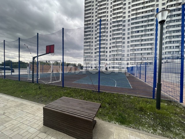 
   Продам 2-комнатную, 56 м², Бородина ул, 56

. Фото 23.