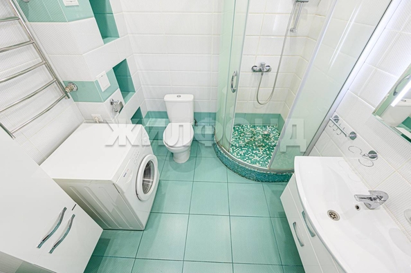 
   Продам 2-комнатную, 45.7 м², Николая Островского ул, 120

. Фото 20.