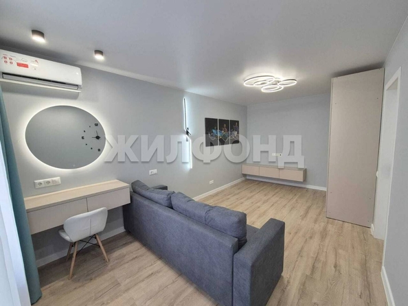 
   Продам 2-комнатную, 43.3 м², Железнодорожная ул, 6/1

. Фото 12.