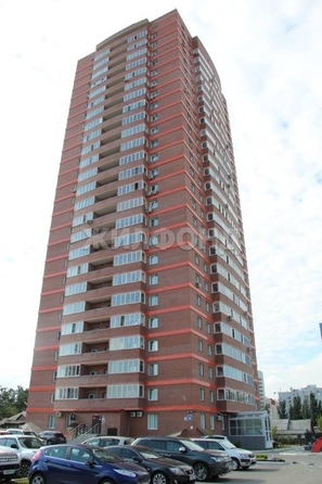 
   Продам 3-комнатную, 106.6 м², Толстого ул, 56

. Фото 8.