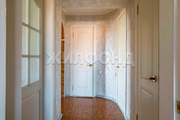 
  Продается 3-комн. квартира, 80.2 м², Вокзальная магистраль ул, д. 8/2
. Фото 11.