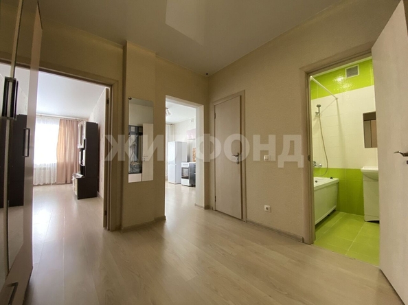 
  Сдам в аренду 1-комнатную квартиру, 49 м², Новосибирск

. Фото 1.
