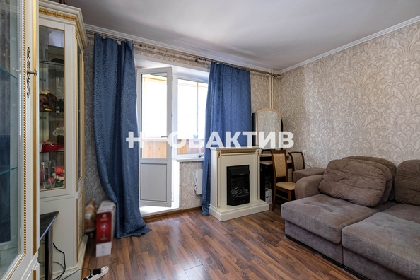 
   Продам 2-комнатную, 46.1 м², В. Высоцкого ул, 48

. Фото 1.