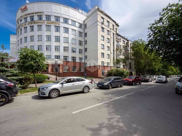 
  Продается 4-комн. квартира, 81.3 м², Урицкого ул, д. 36
. Фото 5.