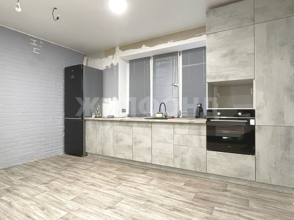 
  Сдам в аренду 1-комнатную квартиру, 32 м², Новосибирск

. Фото 1.