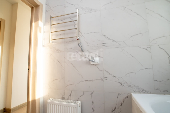 
   Продам 3-комнатную, 60.6 м², Ясный Берег ул, 29

. Фото 8.