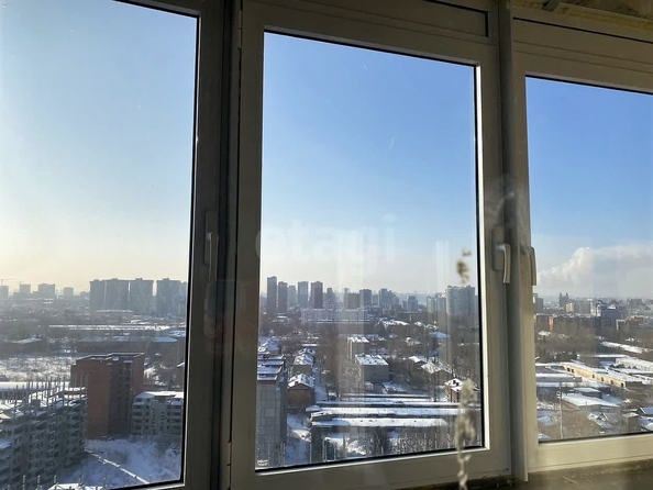 
   Продам 1-комнатную, 42.6 м², Закаменский мкр, 11

. Фото 6.