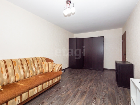 
   Продам 1-комнатную, 29.9 м², Бориса Богаткова ул, 247

. Фото 6.