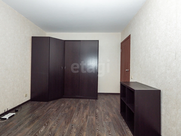 
   Продам 1-комнатную, 29.9 м², Бориса Богаткова ул, 247

. Фото 9.