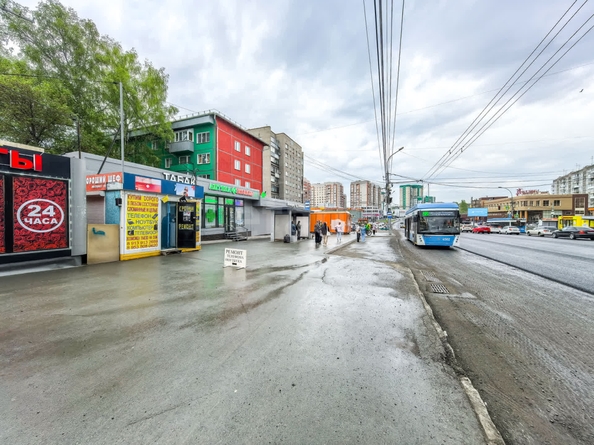 
   Продам 1-комнатную, 29.9 м², Бориса Богаткова ул, 247

. Фото 27.