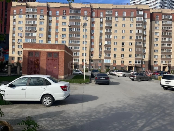 
   Продам 1-комнатную, 41.3 м², Лескова ул, 19

. Фото 9.