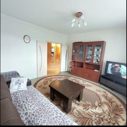 
   Продам 2-комнатную, 80 м², Выборная ул, 99/8

. Фото 1.