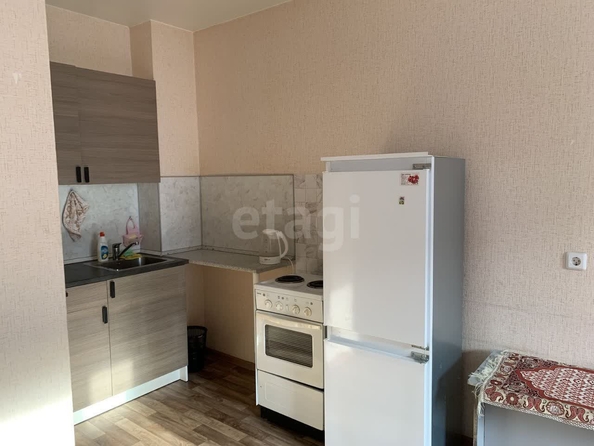 
  Сдам в аренду 1-комнатную квартиру, 46 м², Новосибирск

. Фото 3.