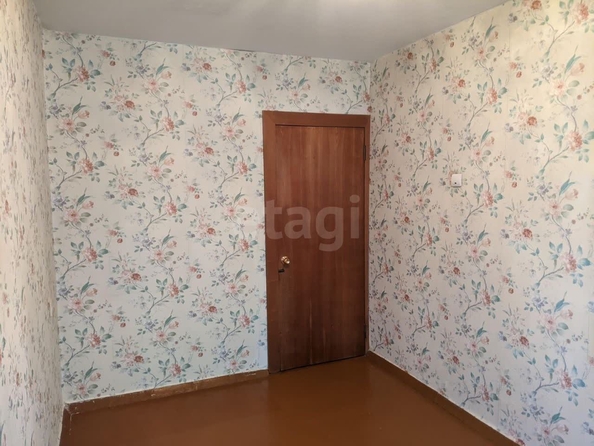 
   Продам 4-комнатную, 71 м², Петухова ул, 132

. Фото 10.