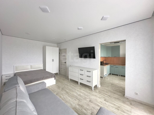 
   Продам 1-комнатную, 39.2 м², Рельефная ул, 106/1

. Фото 21.