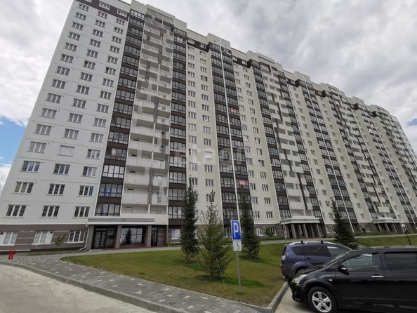 
  Продается 1-комн. квартира, 33.3 м², ЖК Радуга Сибири, дом 4
. Фото 1.