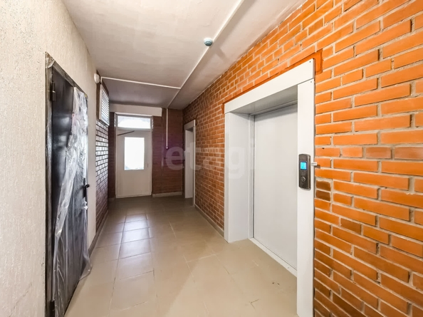 
  Продается 3-комн. квартира, 64 м², Есенина ул, д. 67
. Фото 6.