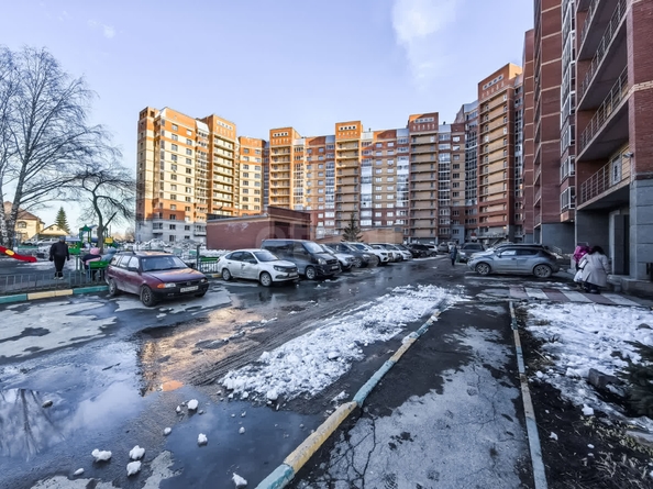 
  Продается 3-комн. квартира, 64 м², Есенина ул, д. 67
. Фото 10.