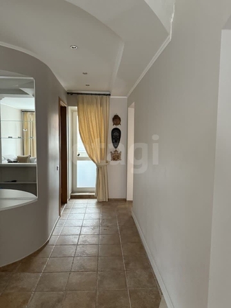 
  Сдается 3-комн. квартира, 100 м², Державина ул, д. 14
. Фото 5.