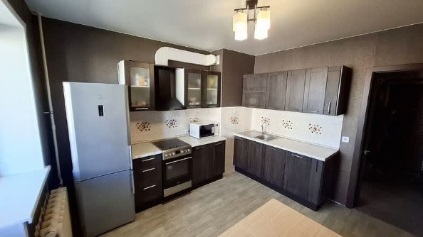 
  Продается 1-комн. квартира, 45.2 м², 2-й (4 мкр.) кв-л, д. 228
. Фото 2.