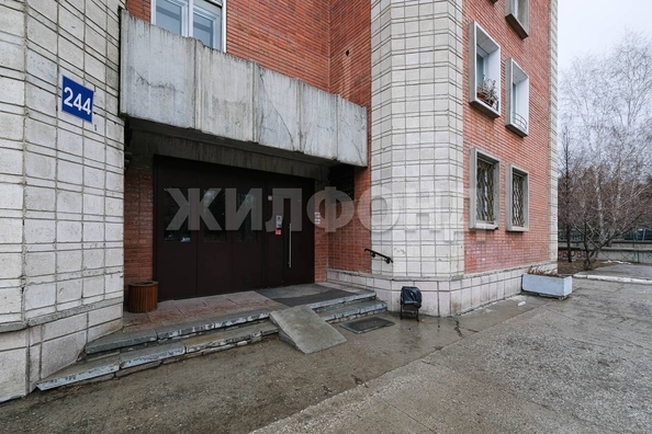 
   Продам студию, 26.7 м², Краснообск, 244

. Фото 16.