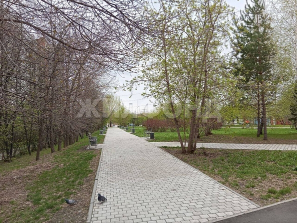 
   Продам 1-комнатную, 37.1 м², Тюленина ул, 1/2

. Фото 3.