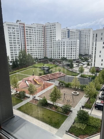 
   Продам 1-комнатную, 44 м², Немировича-Данченко ул, 156

. Фото 3.