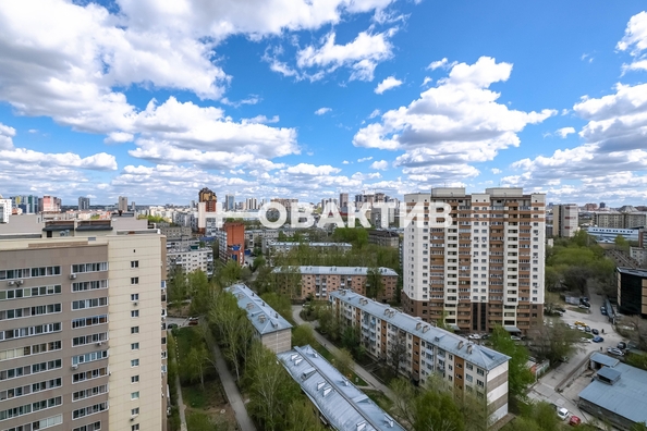 
   Продам 2-комнатную, 55.3 м², Галущака ул, 15

. Фото 11.