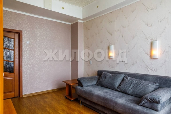 
   Продам 2-комнатную, 53.6 м², Дзержинского пр-кт, 3

. Фото 6.
