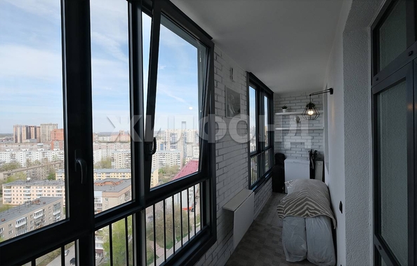 
   Продам 2-комнатную, 55.9 м², Кошурникова ул, 22

. Фото 13.