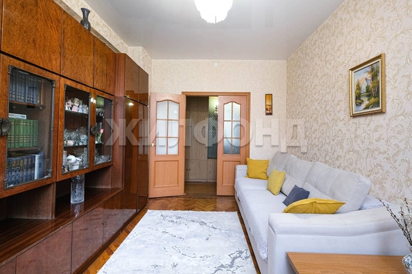 
  Продается 2-комн. квартира, 56.7 м², Сибиряков-Гвардейцев ул, д. 11
. Фото 9.