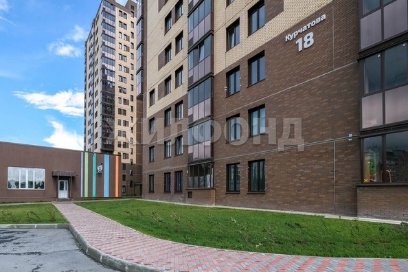 
   Продам 2-комнатную, 43.3 м², Курчатова ул, 18

. Фото 2.