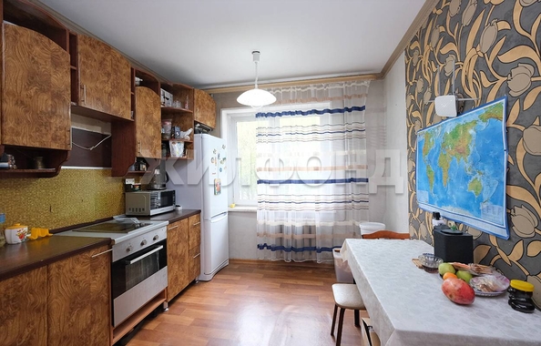 
   Продам 5-комнатную, 97.3 м², Первый круг ул, 1

. Фото 21.