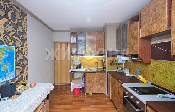 
   Продам 5-комнатную, 97.3 м², Первый круг ул, 1

. Фото 22.