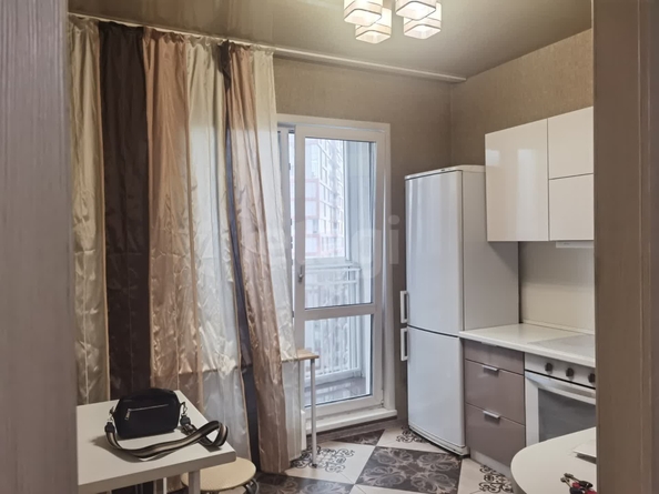 
  Сдам в аренду 1-комнатную квартиру, 33 м², Новосибирск

. Фото 4.