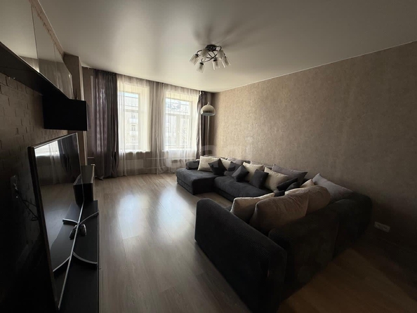 
   Продам 3-комнатную, 89.7 м², Дзержинского пр-кт, 75

. Фото 6.